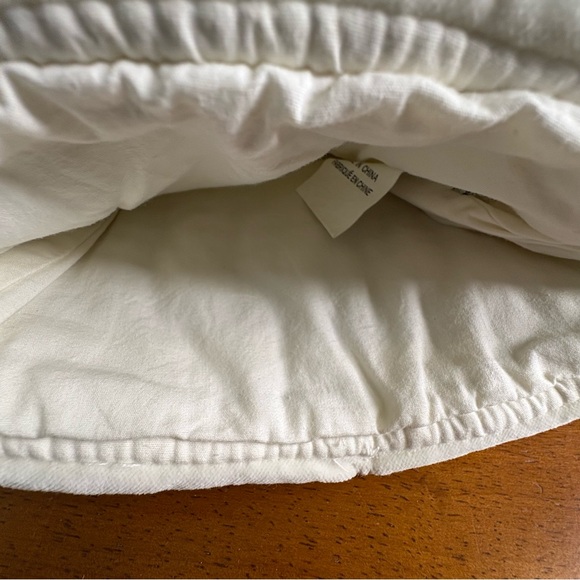 Pottery Barn Ivory Channel Quilted Lined Holiday Stockings Crystal Snowflakes x2 - Picture 8 of 16